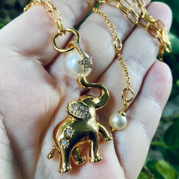 Kate Spade ELEPHANT NECKLACE ⭐️ NWT Winter Carnival PEARL GOLD CRYSTAL CHAIN - Picture 2 of 10